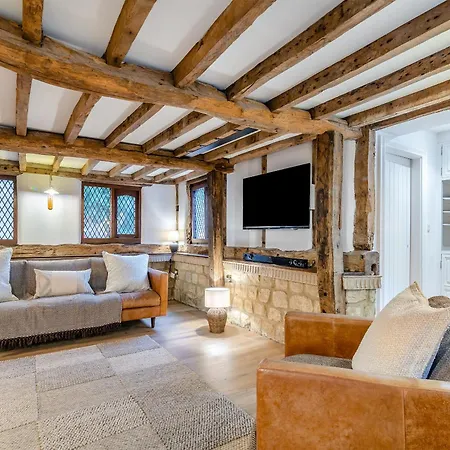Waterside House * Knaresborough
