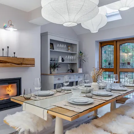 度假居 Waterside House *