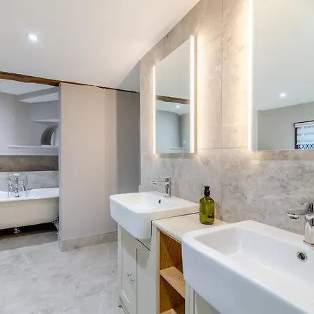 Waterside House 度假居 纳尔斯伯勒