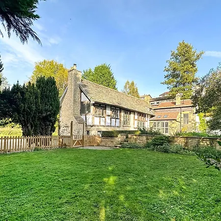 Waterside House Hébergement de vacances *