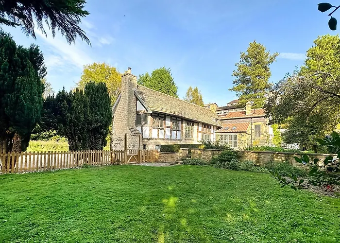 Waterside House Hébergement de vacances *